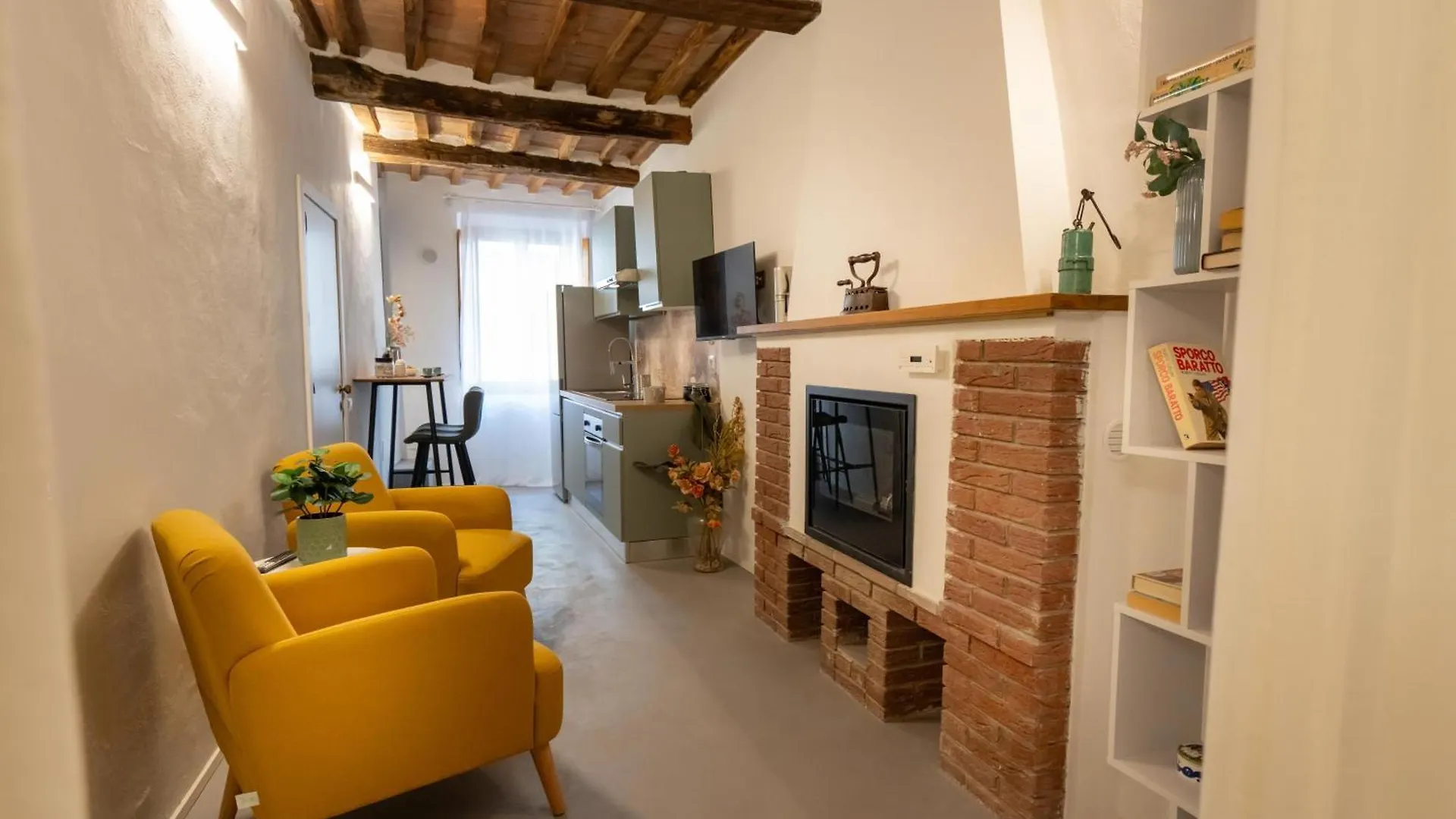 アッバディーア・サン・サルヴァトーレLa Casa Di Annaアパートメント アパート